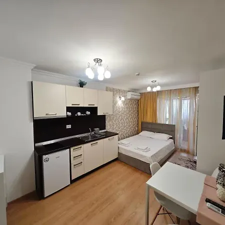 луксозно студио сладък дом в Gazde/Camere de închiriat