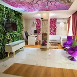 луксозно студио сладък дом в Quarto em Acomodações Particulares Sunny Beach